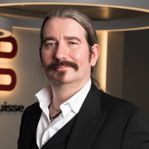 Niklas Nikolajsen mit Dominik Kettner